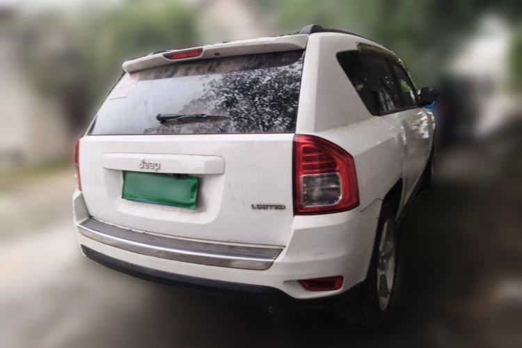 Used Jeep Compass 2012 2.0L two-wheel drive luxury version Rear Right 45 Deg
