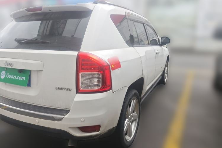 Used Jeep Compass 2012 2.0L two-wheel drive sport version Rear Right 45 Deg
