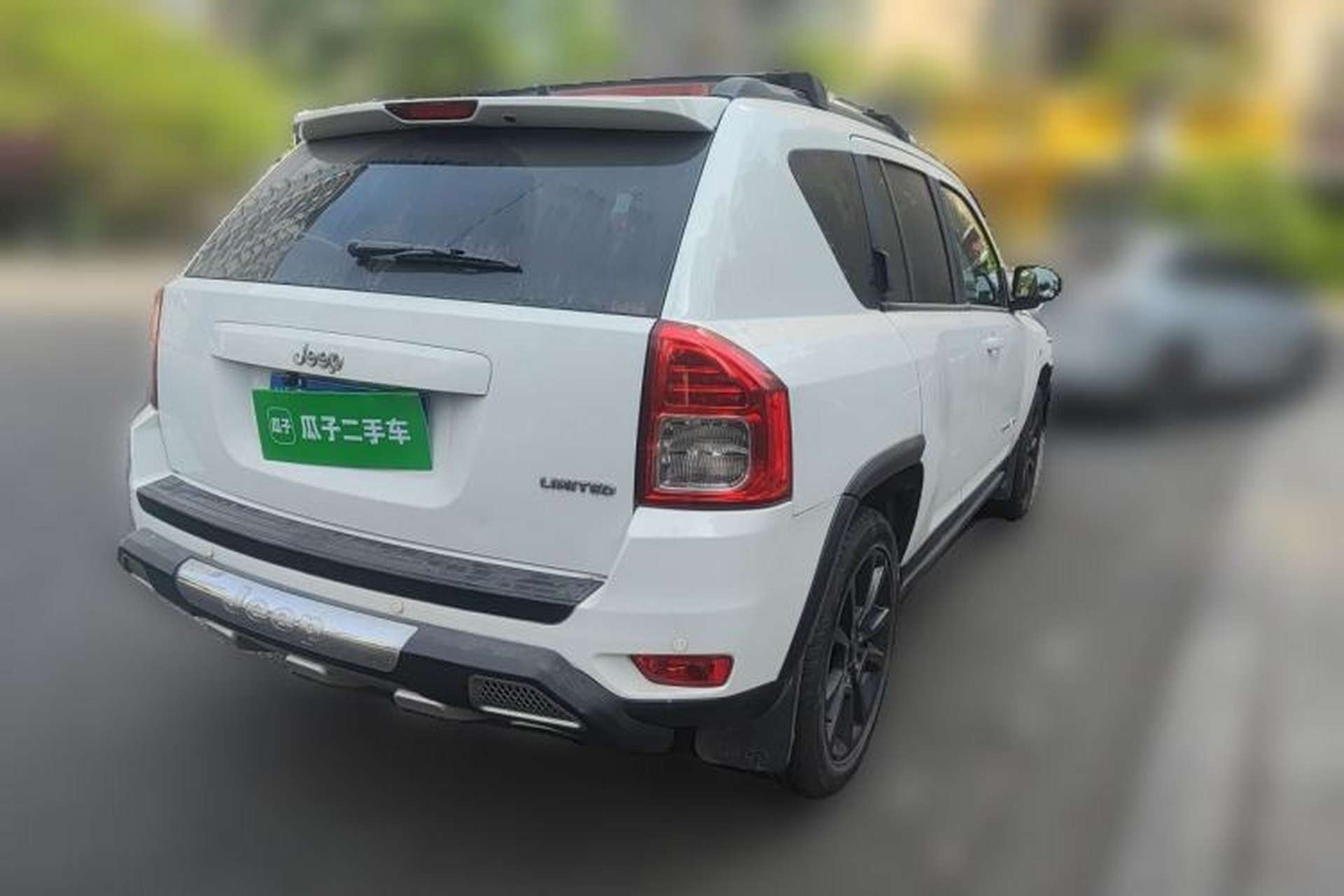 Used Jeep Compass 2012 2.4L Four-Wheel Drive Urban Edition Rear Right 45 Deg