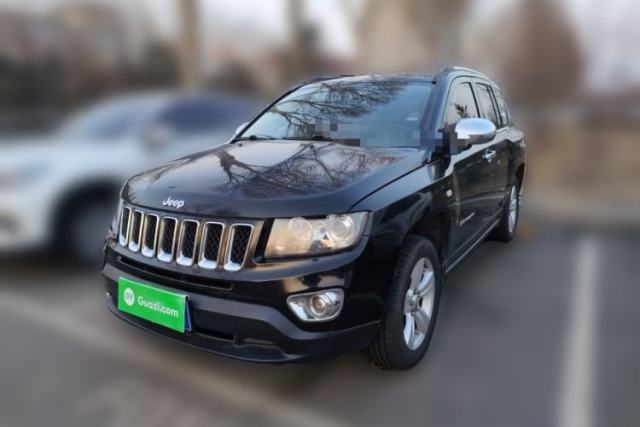 Used Jeep Compass 2013 2.4L four-wheel-drive sport version