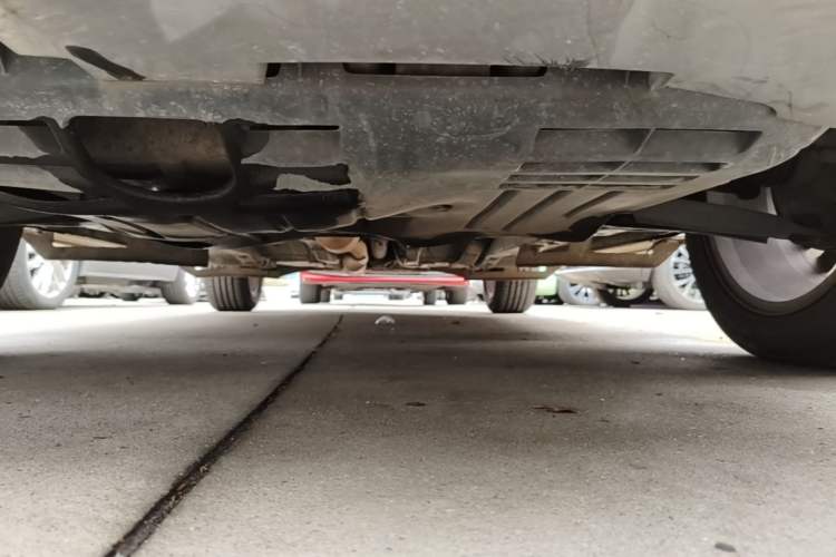 Used Jeep Compass 2013 2.4L four-wheel drive urban version Chassis Front