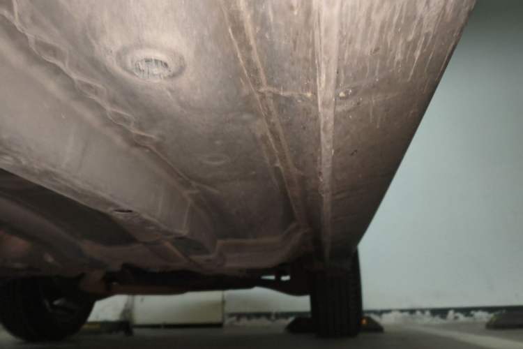 Used Jeep Compass 2013 2.0L two-wheel drive luxury version Chassis Front Left