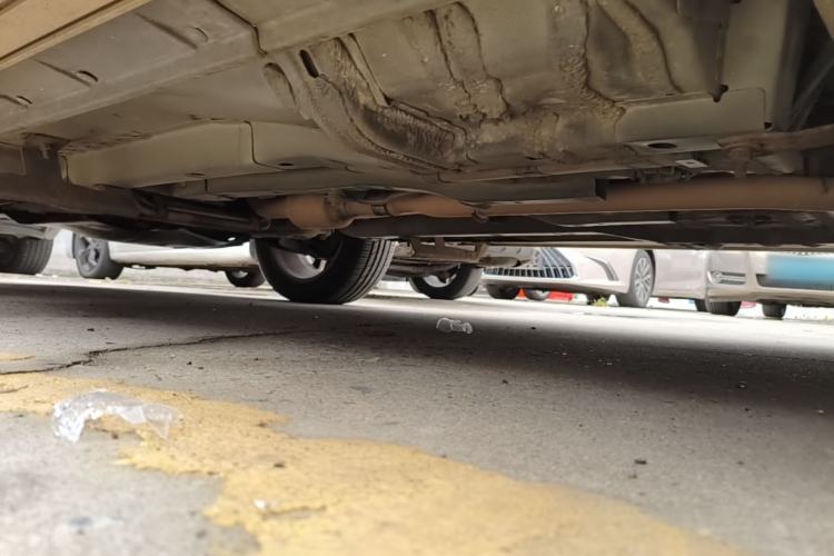 Used Jeep Compass 2013 2.4L four-wheel drive urban version Chassis Rear Left