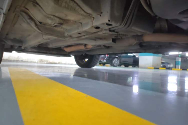 Used Jeep Compass 2013 2.0L two-wheel drive luxury version Chassis Rear Left