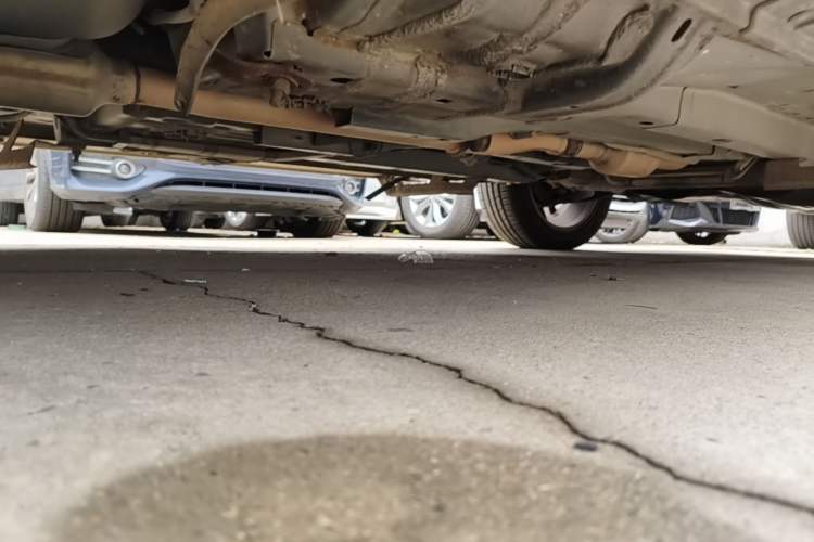 Used Jeep Compass 2013 2.4L four-wheel drive urban version Chassis Rear Right
