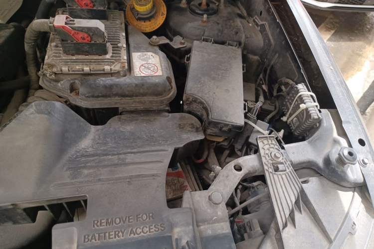 Used Jeep Compass 2013 2.4L four-wheel drive urban version Engine Bay Left