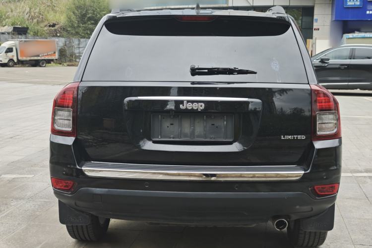 Used Jeep Compass 2013 2.4L Four-wheel Drive Black Edition with Navigation Exterior 5