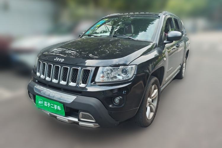 Used Jeep Compass 2013 2.4L four-wheel-drive sport version Guazi used car, China used car export, Used car for sale, Used cars, Cheapest cars for sale