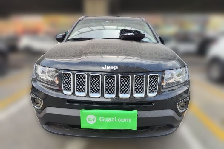 Used Jeep Compass 2013 2.4L four-wheel drive urban version Front