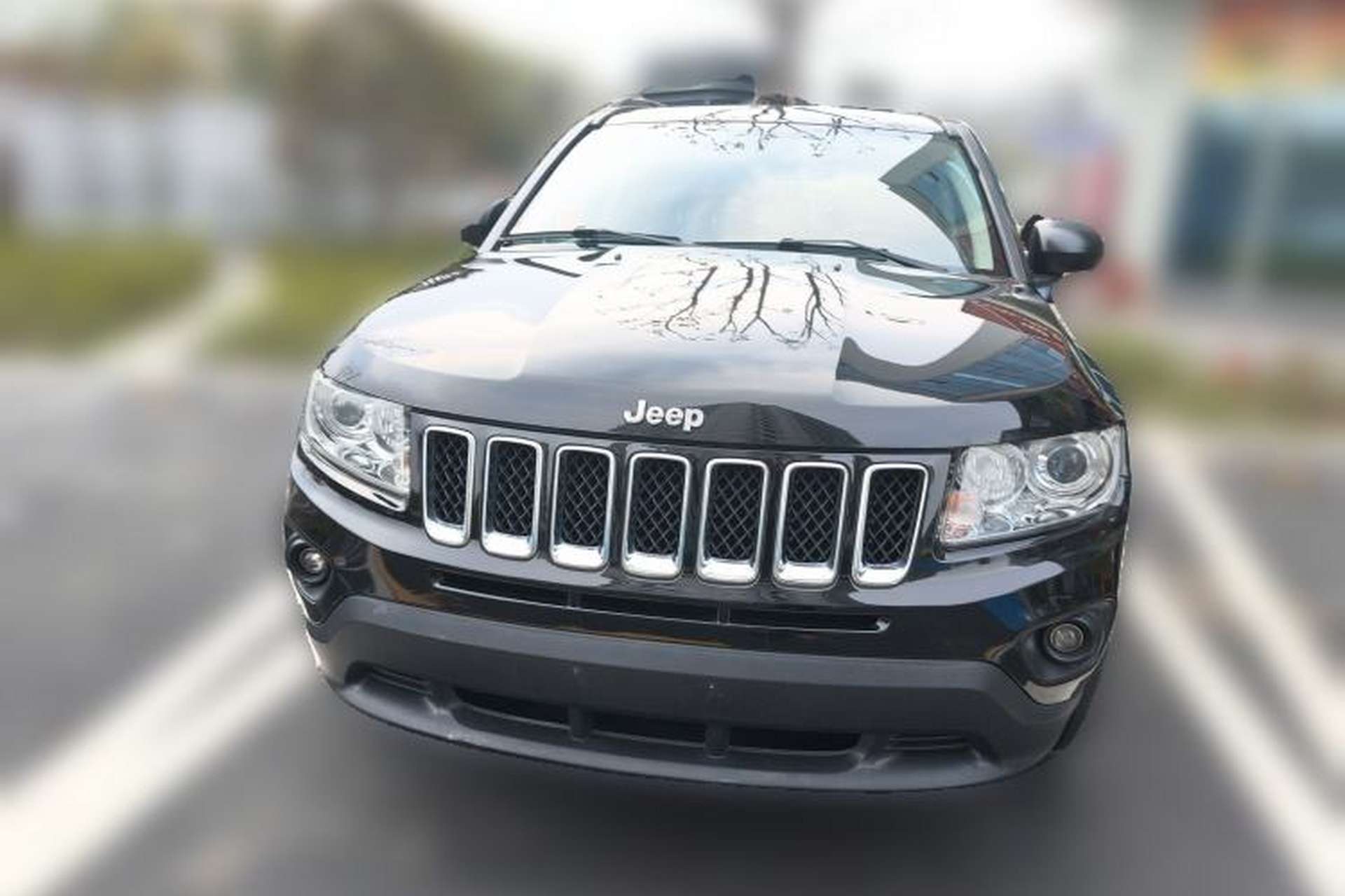 Used Jeep Compass 2013 2.0L two-wheel drive luxury version Front