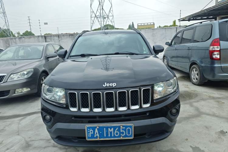 Used Jeep Compass 2013 2.4L four-wheel drive urban version Front