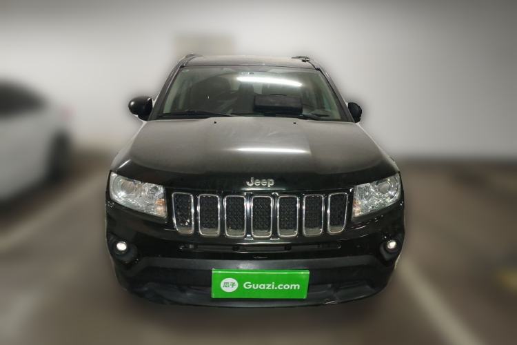 Used Jeep Compass 2013 2.0L two-wheel drive luxury version Front
