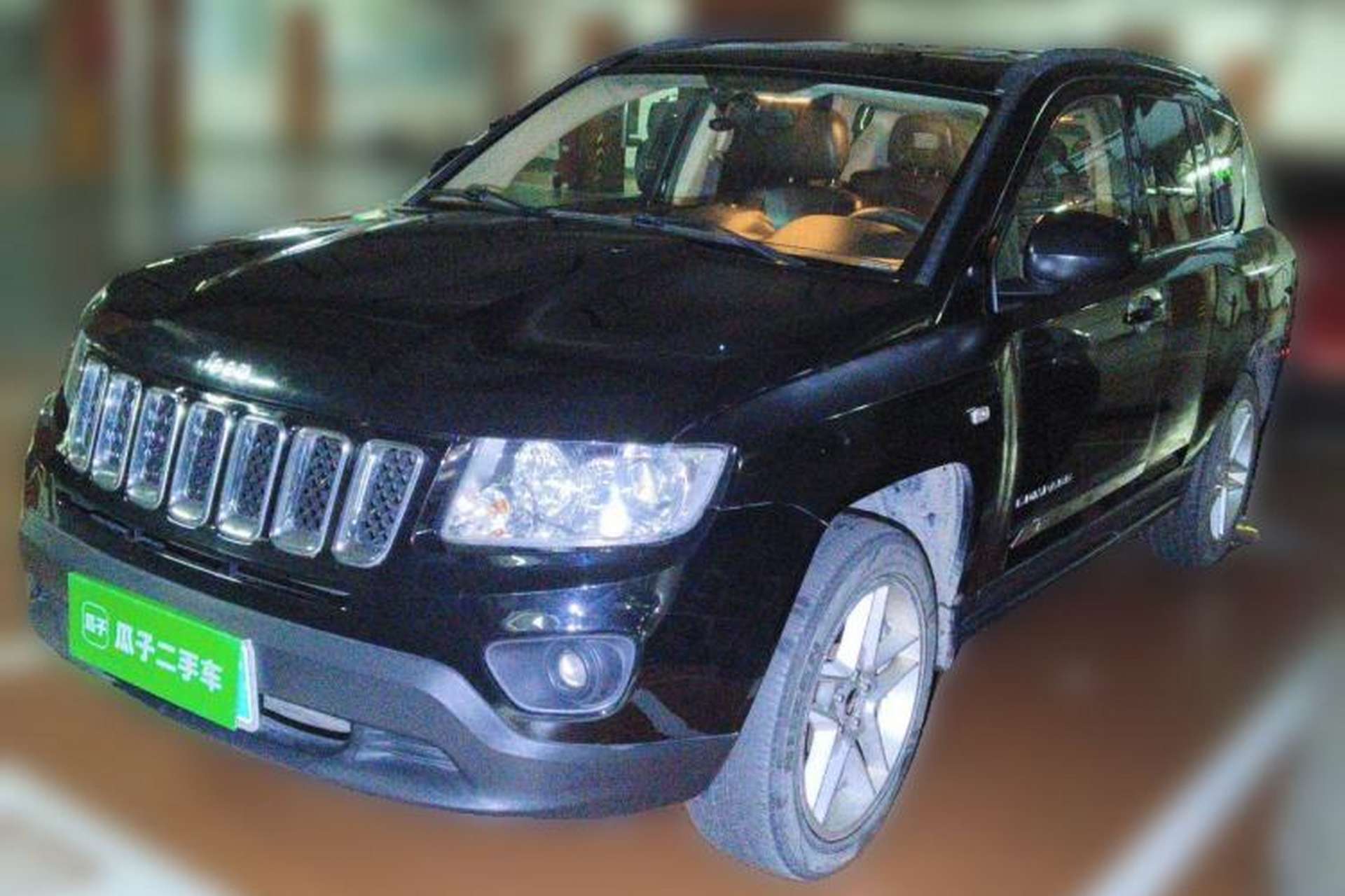 Used Jeep Compass 2013 2.4L four-wheel drive luxury version Front Left 45 Deg