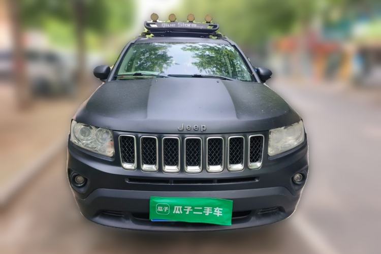 Used Jeep Compass 2013 2.4L four-wheel drive luxury version Front