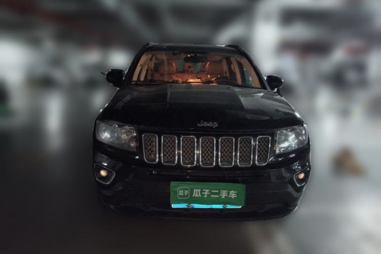 Used Jeep Compass 2013 2.4L four-wheel drive urban version Front