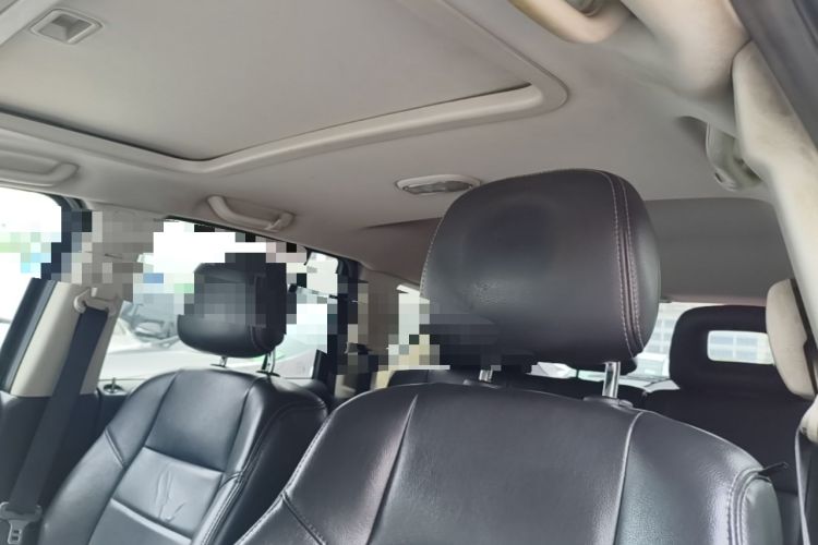 Used Jeep Compass 2013 2.4L four-wheel drive urban version Headliner