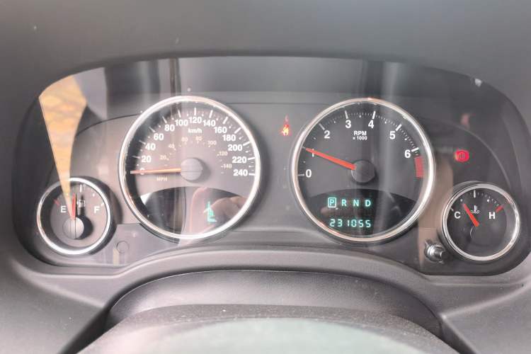 Used Jeep Compass 2013 2.4L Four-wheel Drive Black Edition with Navigation Instrument Cluster