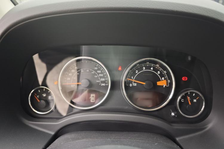 Used Jeep Compass 2013 2.4L Four-wheel Drive Black Edition with Navigation Instrument Cluster