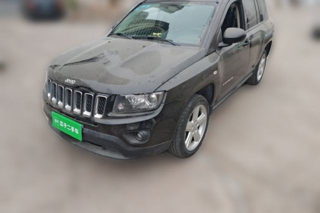 Used Jeep Compass 2013 2.0L two-wheel drive luxury version