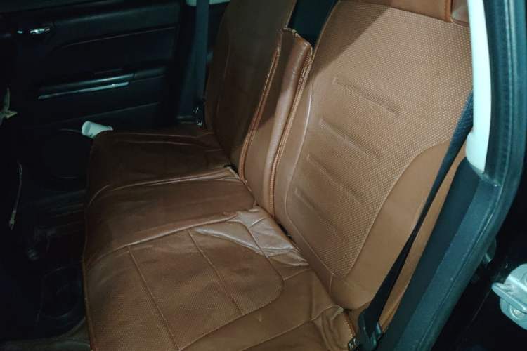 Used Jeep Compass 2013 2.0L two-wheel drive luxury version Left Rear Seat