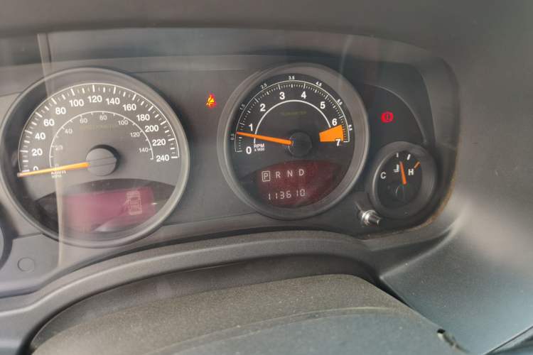 Used Jeep Compass 2013 2.0L two-wheel drive sport version Odometer Close Up
