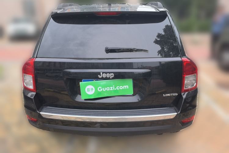 Used Jeep Compass 2013 2.4L Four-wheel Drive Black Edition with Navigation Rear