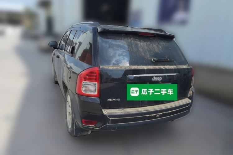 Used Jeep Compass 2013 2.0L two-wheel drive sport version Rear Left 45 Deg