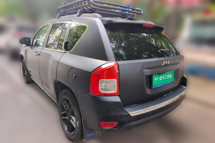 Used Jeep Compass 2013 2.4L four-wheel drive luxury version Rear Left 45 Deg