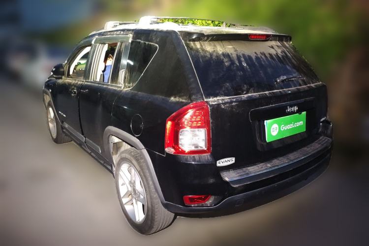 Used Jeep Compass 2013 2.0L two-wheel drive luxury version Rear Left 45 Deg