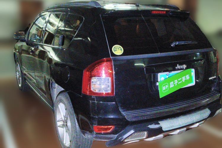 Used Jeep Compass 2013 2.4L four-wheel drive luxury version Rear Left 45 Deg