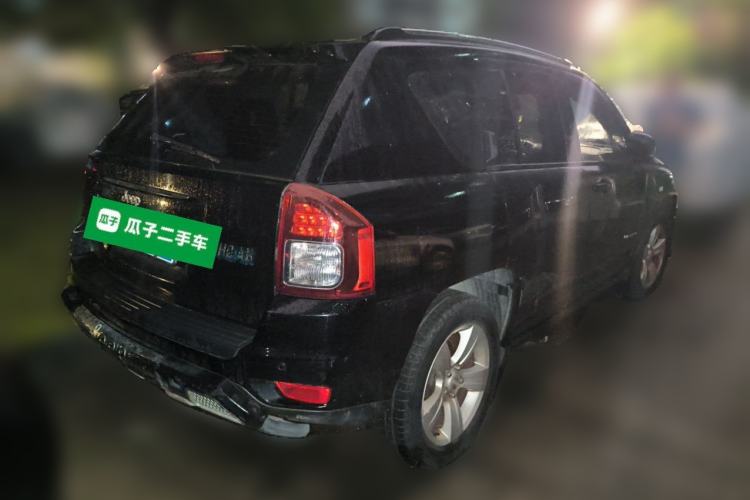 Used Jeep Compass 2013 2.0L two-wheel drive sport version Rear Right 45 Deg