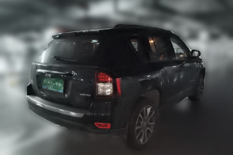 Used Jeep Compass 2013 2.4L four-wheel drive urban version Rear Right 45 Deg