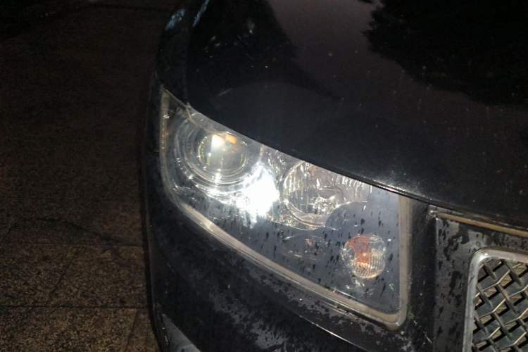 Used Jeep Compass 2013 2.0L two-wheel drive sport version Right Front Headlight