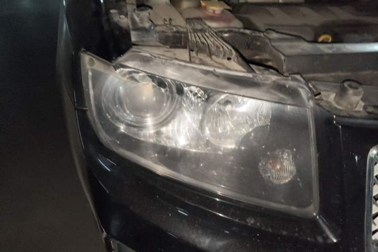Used Jeep Compass 2013 2.4L four-wheel drive urban version Right Front Headlight