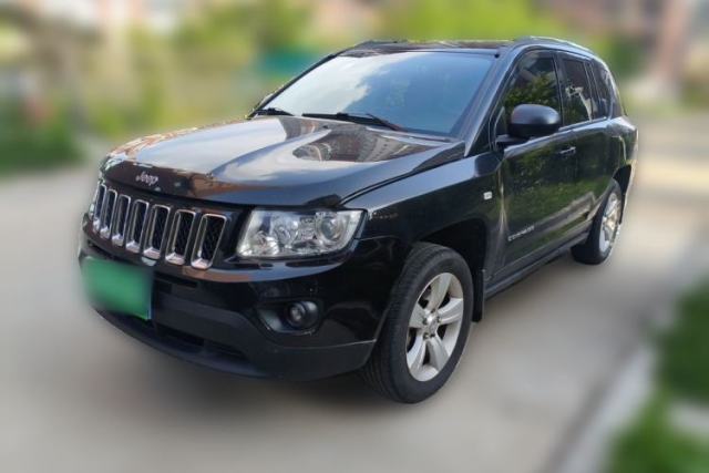 Used Jeep Compass 2013 2.4L four-wheel-drive sport version