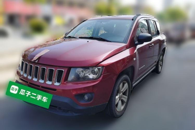 Used Jeep Compass 2013 2.0L two-wheel drive sport version Guazi used car, China used car export, Used car for sale, Used  cars, Cheapest cars for sale