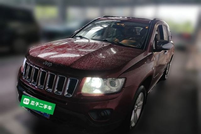 Used Jeep Compass 2013 2.0L two-wheel drive sport version
