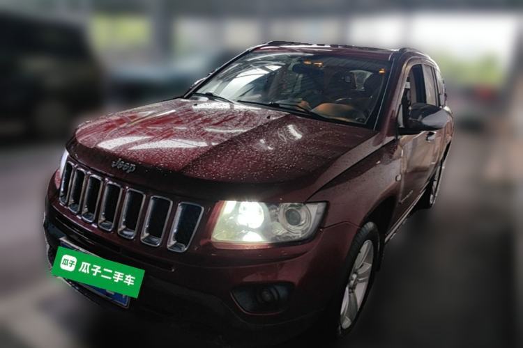 Used Jeep Compass 2013 2.0L two-wheel drive sport version Guazi used car, China used car export, Used car for sale, Used  cars, Cheapest cars for sale