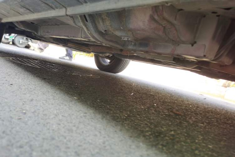 Used Jeep Compass 2013 2.0L two-wheel drive sport version Chassis Rear Left