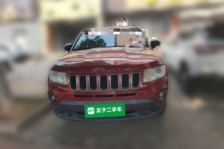 Used Jeep Compass 2013 2.0L two-wheel drive luxury version Front
