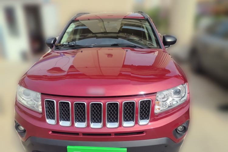 Used Jeep Compass 2013 2.4L four-wheel drive urban version Front