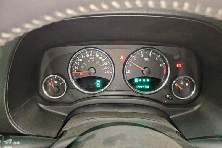 Used Jeep Compass 2013 2.0L Two-Wheel Drive Black Luxury Edition Instrument Cluster