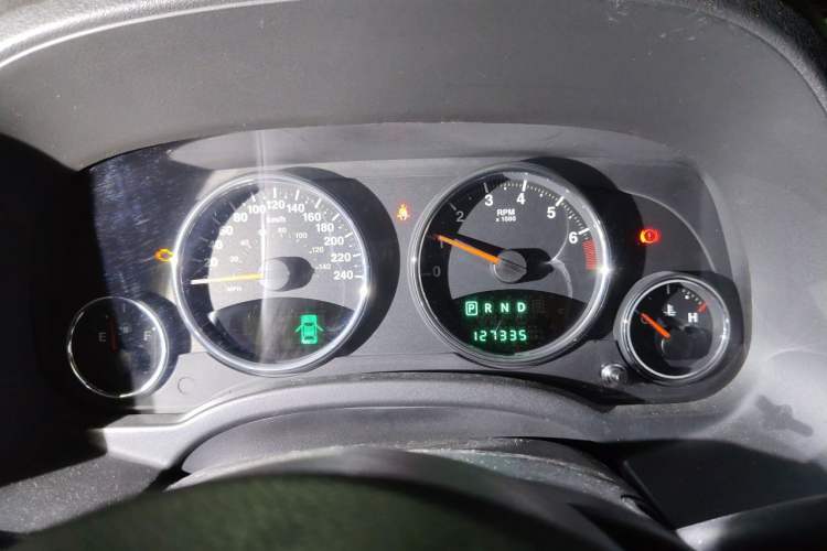Used Jeep Compass 2013 2.4L Four-wheel Drive Black Edition with Navigation Instrument Cluster