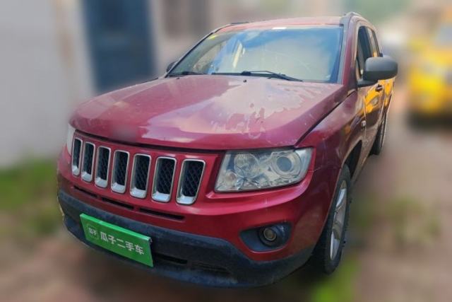 Used Jeep Compass 2013 2.4L four-wheel-drive sport version