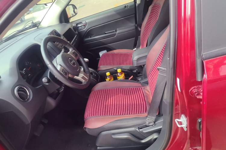 Used Jeep Compass 2013 2.4L four-wheel drive urban version Left Front Seat