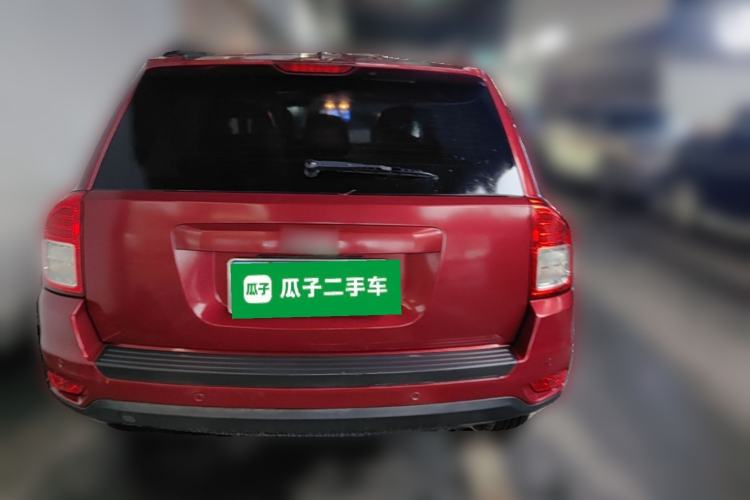 Used Jeep Compass 2013 2.0L two-wheel drive sport version Rear