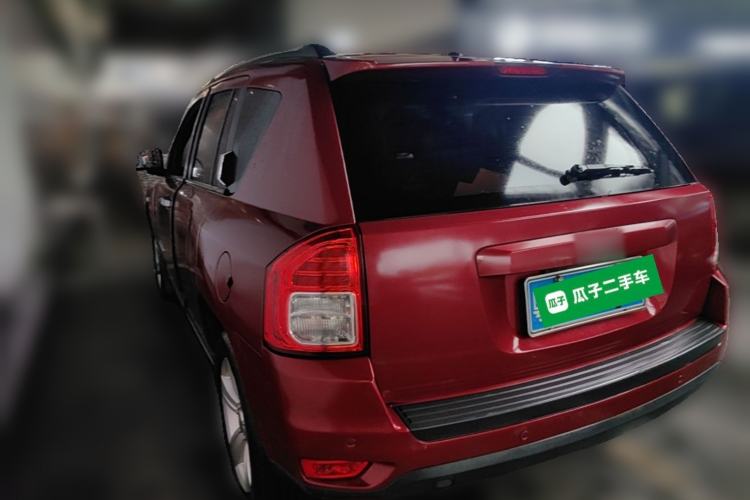 Used Jeep Compass 2013 2.0L two-wheel drive sport version Rear Left 45 Deg