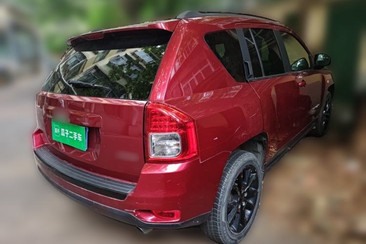 Used Jeep Compass 2013 2.0L Two-Wheel Drive Black Luxury Edition Rear Right 45 Deg