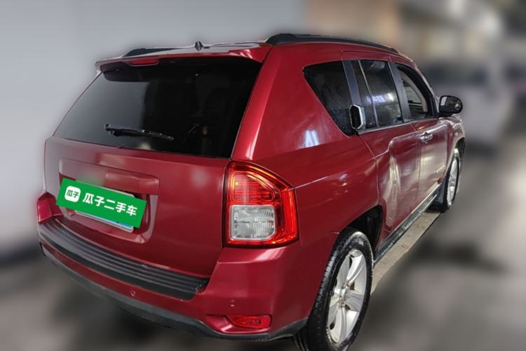 Used Jeep Compass 2013 2.0L two-wheel drive sport version Rear Right 45 Deg