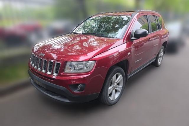 Used Jeep Compass 2013 2.4L four-wheel-drive sport version
